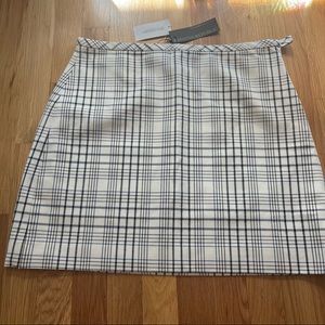 Banana Republic White, Blue, and Black Plaid Skirt